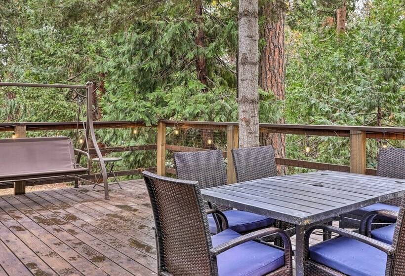 Idyllic Cabin W/ Fire Pit, 1 Mi To Mi Wuk Village!