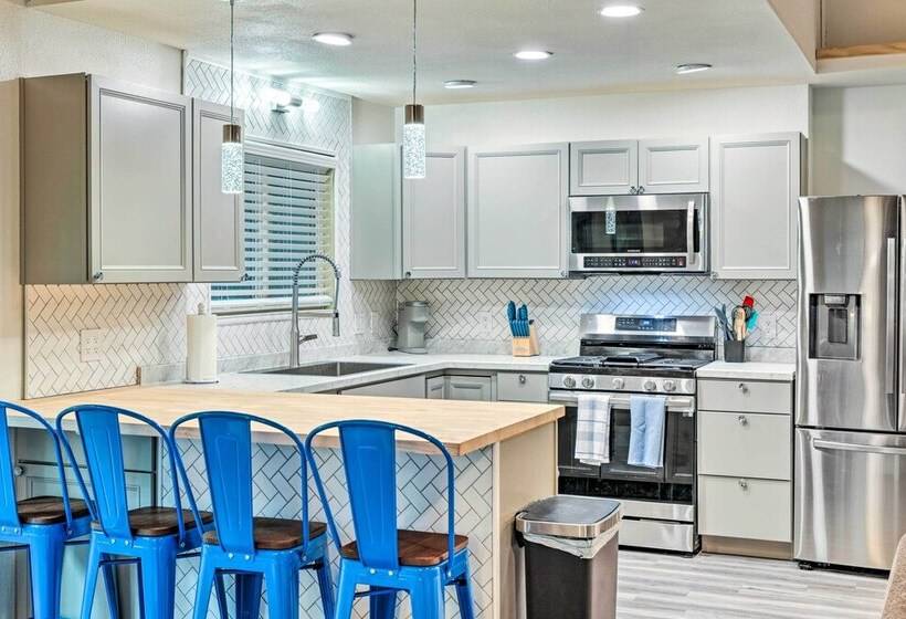 Idyllic Cabin W/ Fire Pit, 1 Mi To Mi Wuk Village!