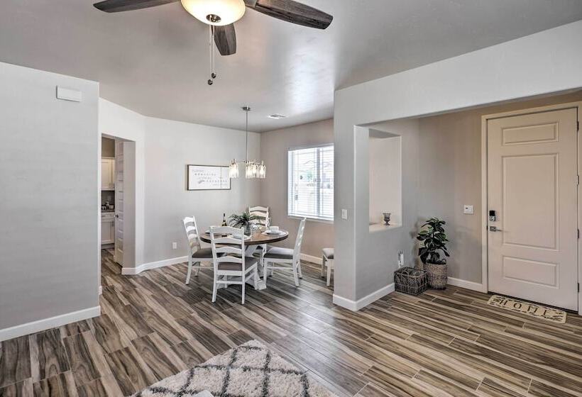 Idyllic Kingman Retreat With Yard   Near Hiking