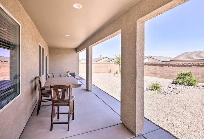 Idyllic Kingman Retreat With Yard   Near Hiking