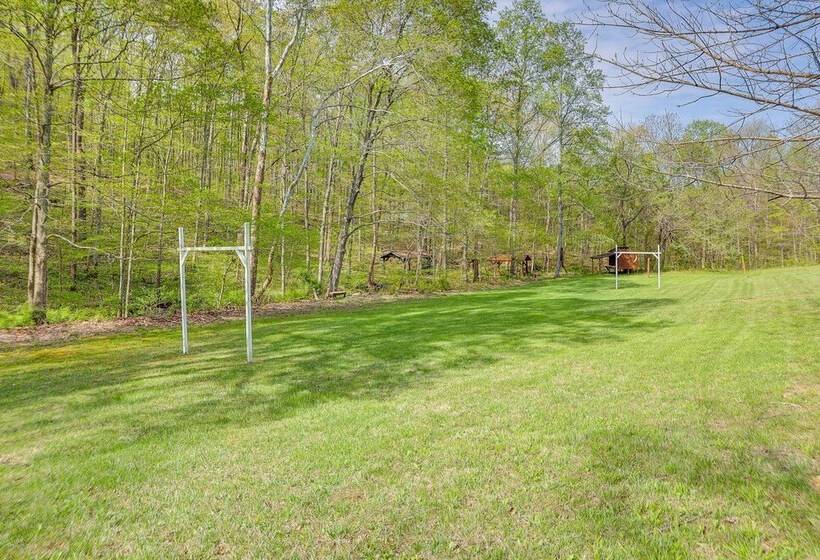 Idyllic Southern Indiana Cabin Near Patoka Lake!