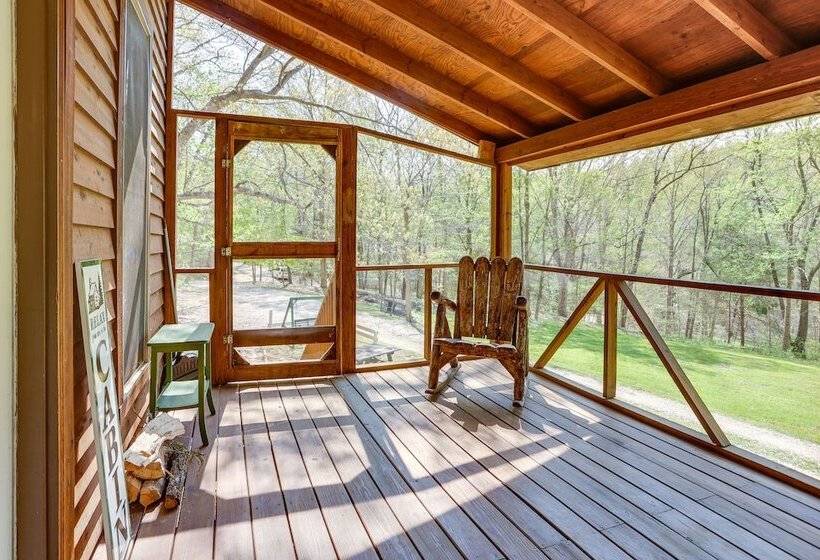 Idyllic Southern Indiana Cabin Near Patoka Lake!
