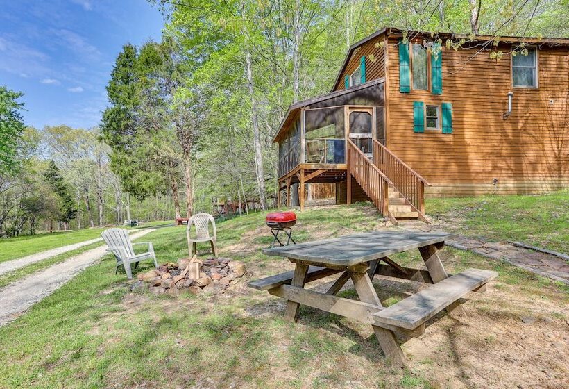 Idyllic Southern Indiana Cabin Near Patoka Lake!