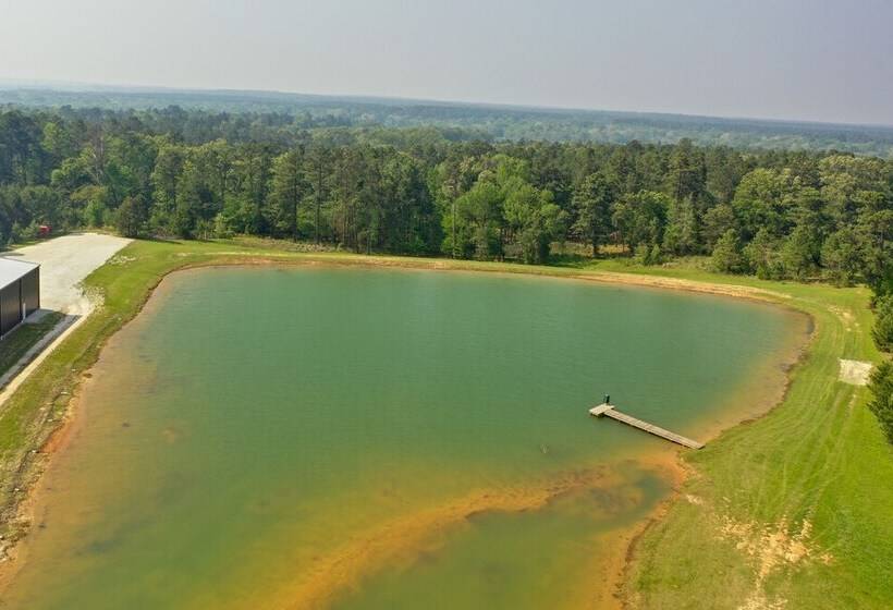 Modern Kennard Cabin W/ 3 Casitas   Walk To Pond!