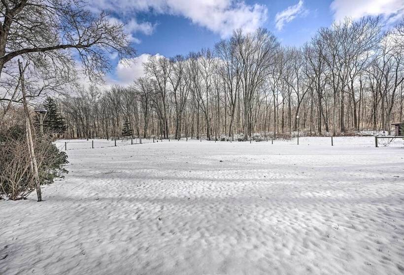 La Porte Cabin With Sauna, Decks & Fire Pit!