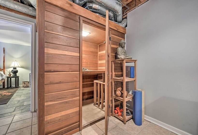 La Porte Cabin With Sauna, Decks & Fire Pit!