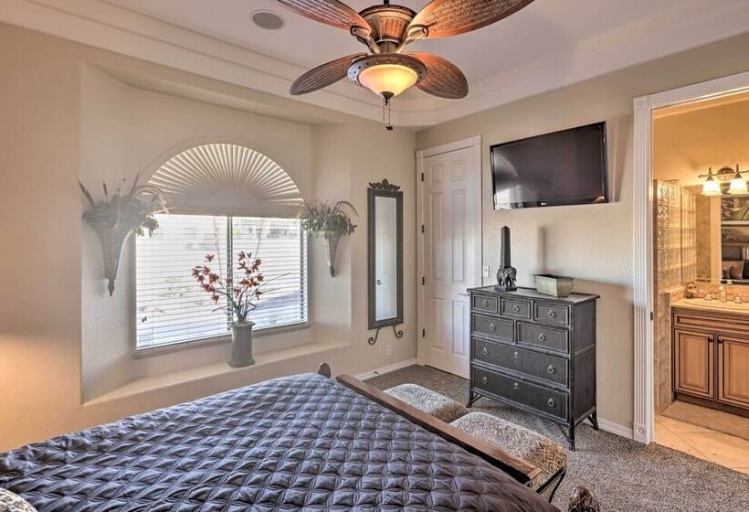 Convenient Lake Havasu City Gem W/ Pool + Views!