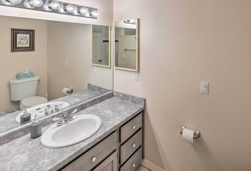 Havasu Home W/ Private Pool: 3 Mi To London Bridge