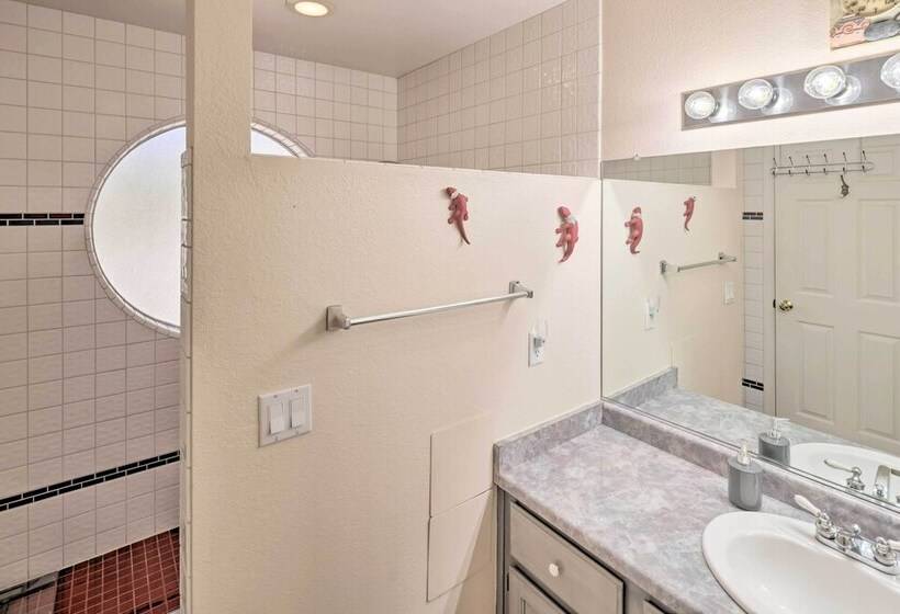 Havasu Home W/ Private Pool: 3 Mi To London Bridge