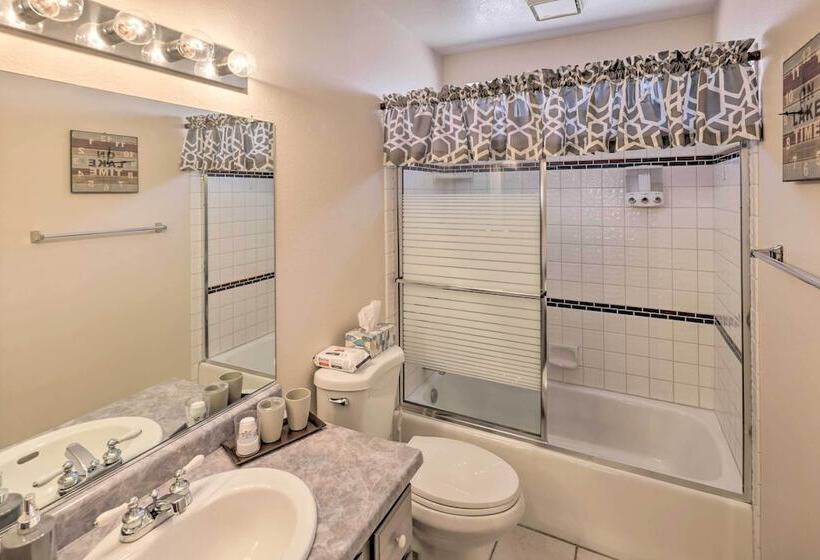 Havasu Home W/ Private Pool: 3 Mi To London Bridge