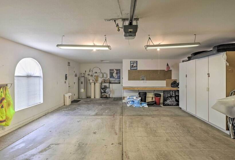 Havasu Home W/ Private Pool: 3 Mi To London Bridge