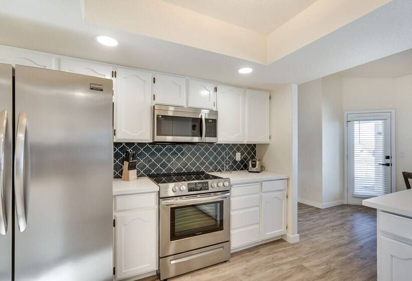 Lake Havasu City Home W/ Private Pool & Gazebo!