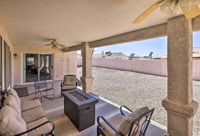 Beautiful Havasu Retreat W/ Hot Tub, Pet Friendly!