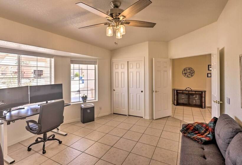 Beautiful Havasu Retreat W/ Hot Tub, Pet Friendly!