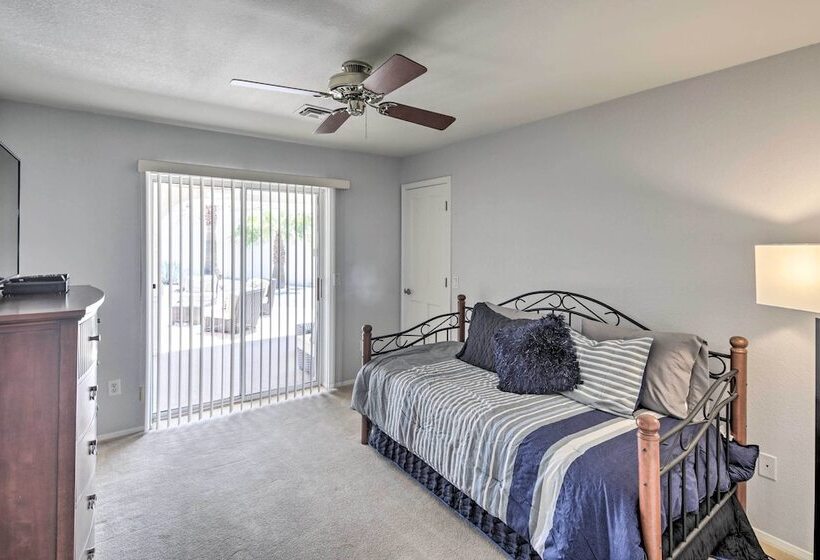 Lake Havasu Home   2 Mi From Main Launch Ramp!