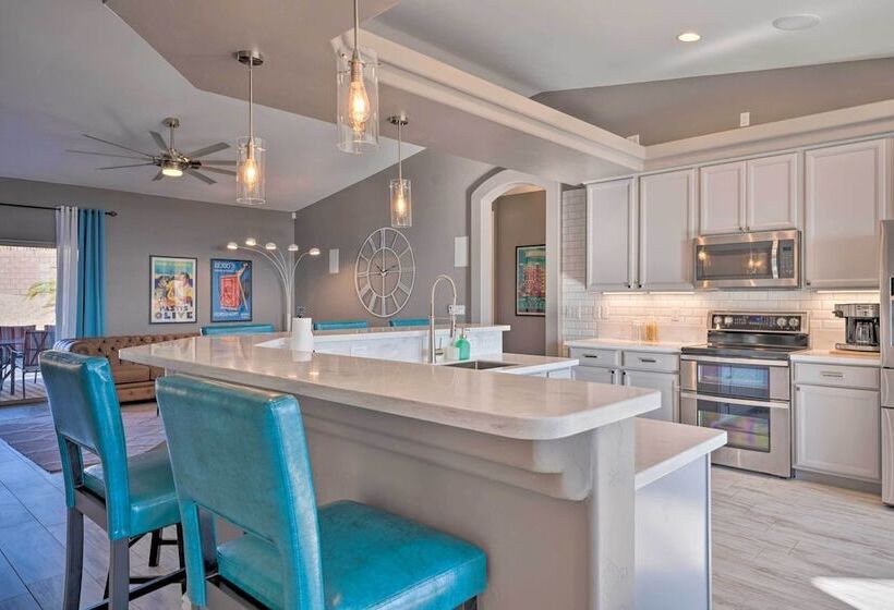 Lake Havasu City Home W/ Pool & Lake View