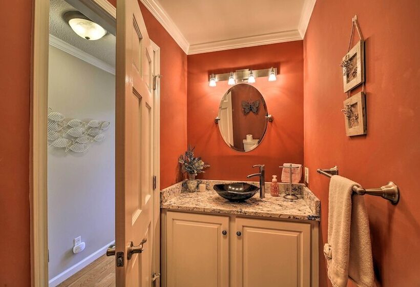 Lake House Haven: Fire Pit, Boat Dock + More!