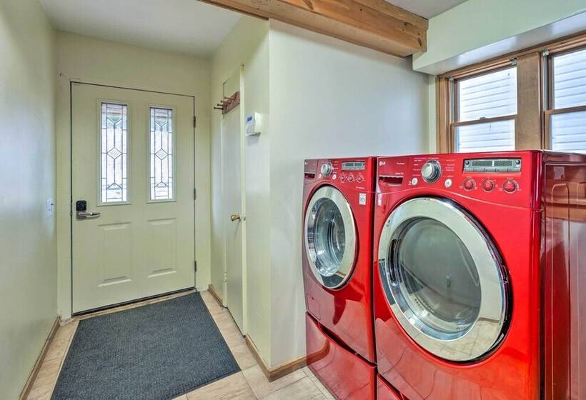 Lakefront Brohman Retreat W/ Dock & Fire Pit!