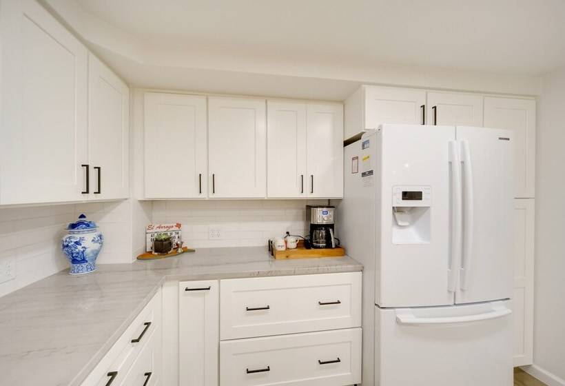 Lakefront Granite Shoals Escape W/ Dock!