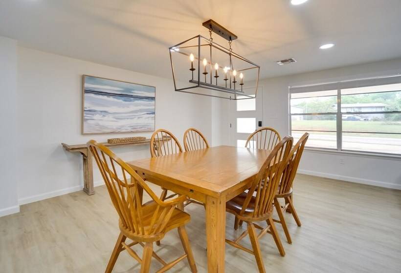 Lakefront Granite Shoals Escape W/ Dock!