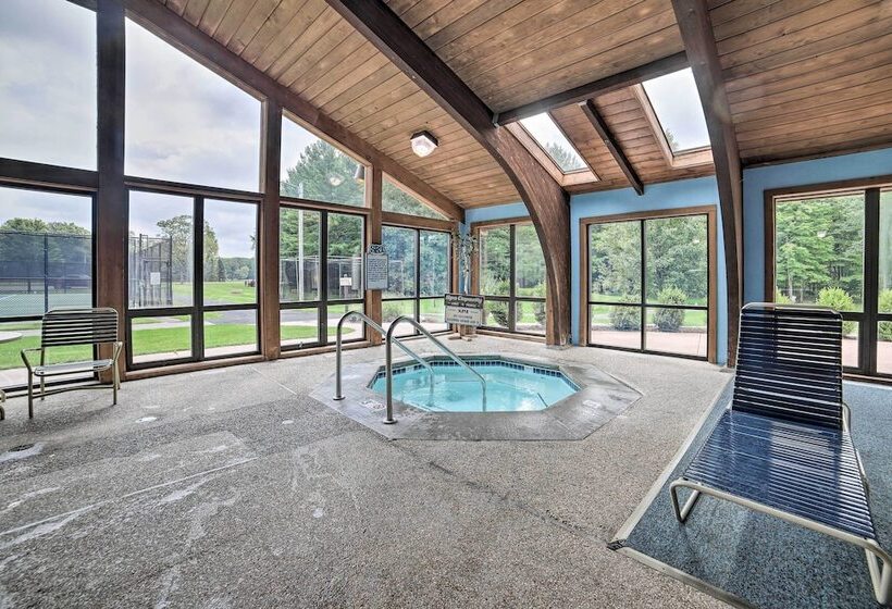 Lakefront Mecosta Cottage: Dock, Beach Access