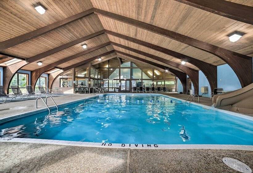 Lakefront Mecosta Cottage: Dock, Beach Access