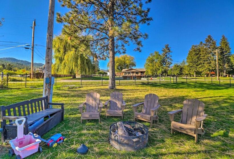 Lakeside Cabin W/ Beach ~ 14 Mi To Ski Area!