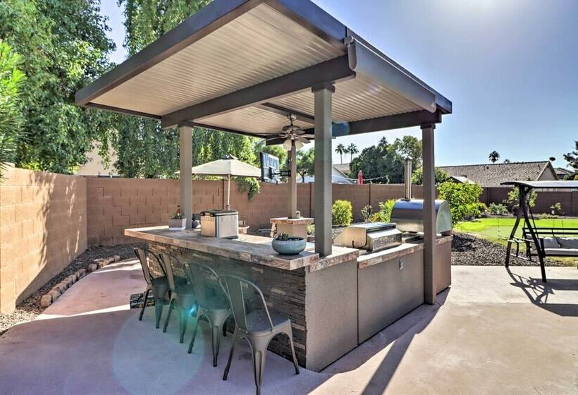 Lavish Family Escape W/ Game Room In Avondale!
