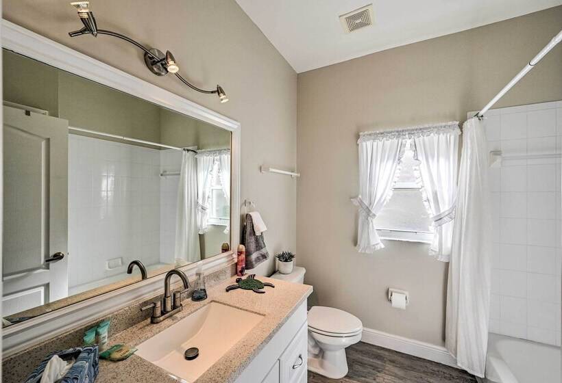 Lely Resort Home W/ Lanai   1 Mi To Golf Course!