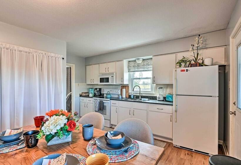 Lexington Vacation Home ~ 6 Mi To Horse Park!