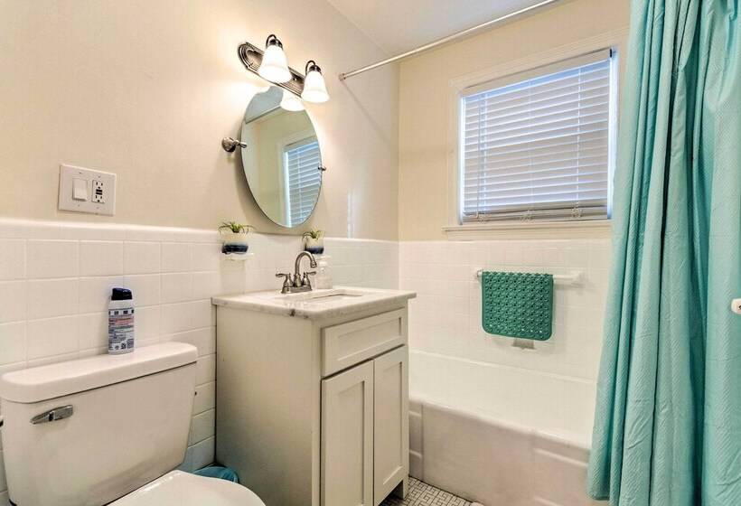 Little Rock Home ~ 5 Mi To Downtown!