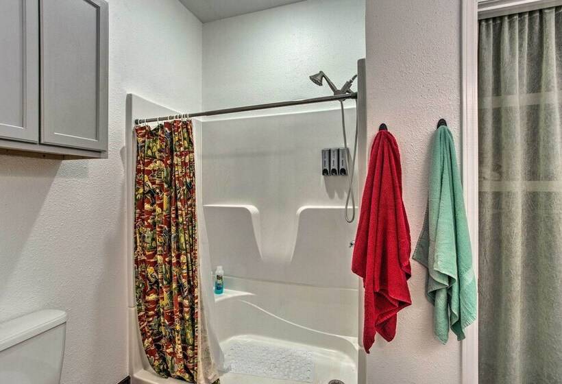 Lovely  Anna Fink House  W/ Patio & Fire Pit