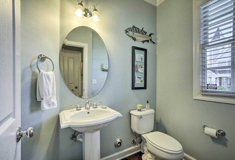 Lovely Morrisville Home W/ Patio & Gas Grill!