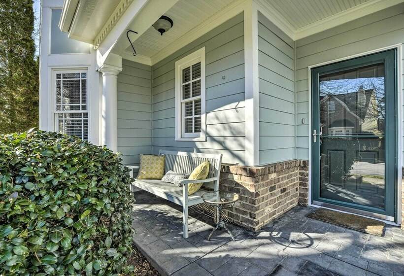 Lovely Morrisville Home W/ Patio & Gas Grill!