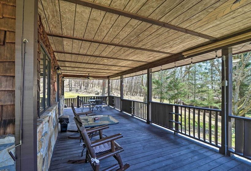 Lovely Terra Alta Cabin < 1 Mi To Alpine Lake