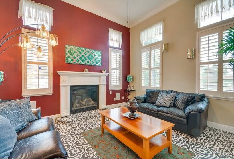 Luxe Atwater Home W/ Patio: 10 Mi To Yosemite Lake