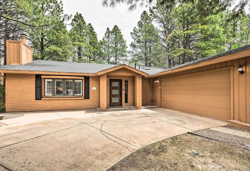 Luxe Flagstaff Retreat W/ Sunroom, Patio & Grill!