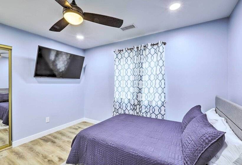 Luxe Flagstaff Retreat W/ Sunroom, Patio & Grill!