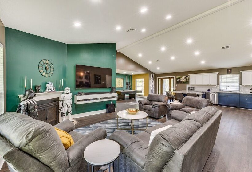 Luxe Lake Charles Escape W/ Home Theater!