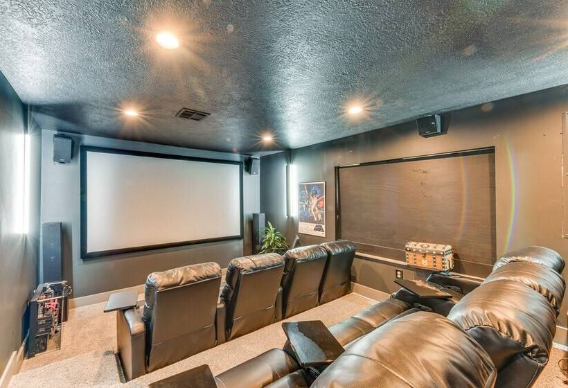 Luxe Lake Charles Escape W/ Home Theater!