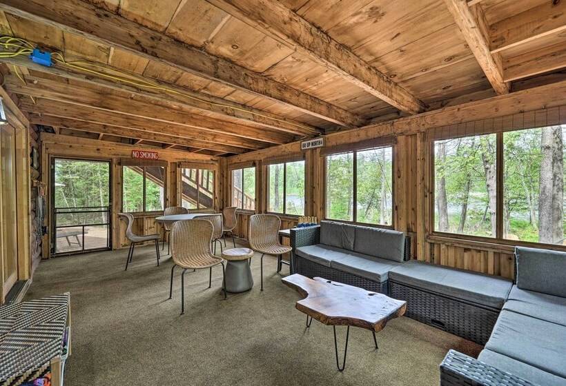 Luxe Riverfront Lodge: Group Wine And Ski Retreats