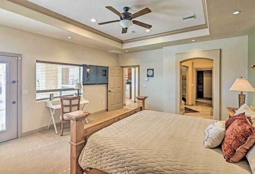 Luxury Az Retreat W/ Views Of Lake Havasu!