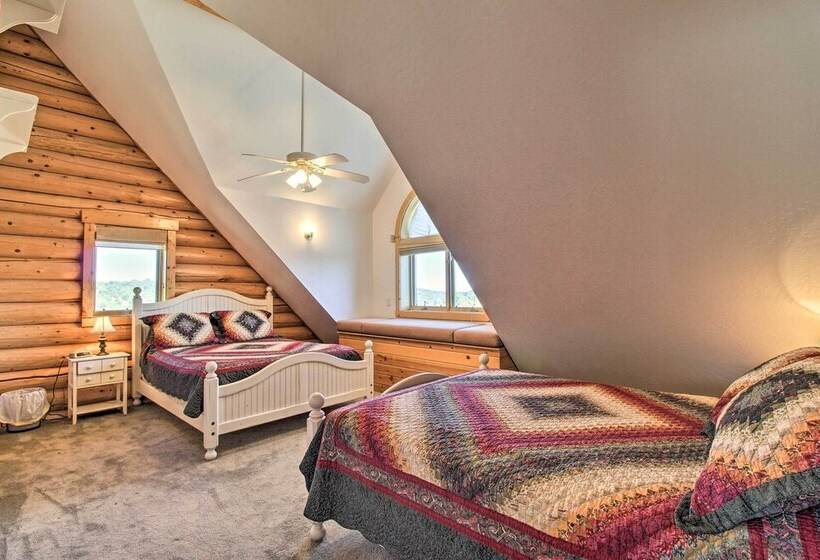 Luxe Show Low Home W/ Hot Tub, Game Room + Theater