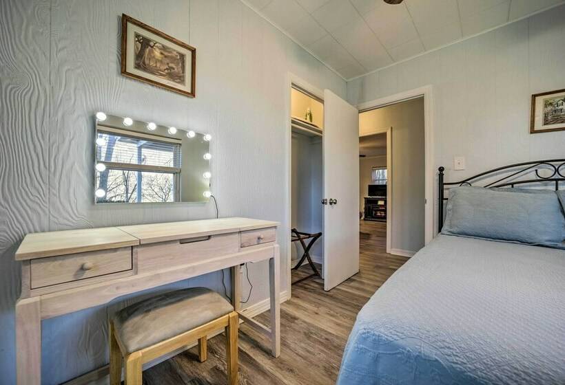 Maggie Valley Cottage Near Festival Grounds!