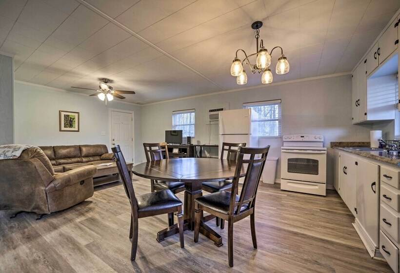 Maggie Valley Cottage Near Festival Grounds!