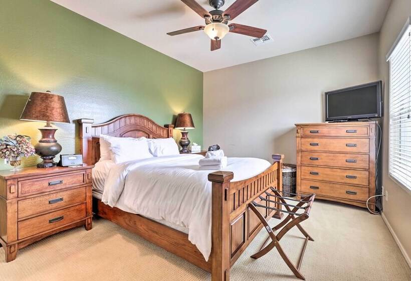 Maricopa Desert Oasis: Fenced Yard W/ Hot Tub