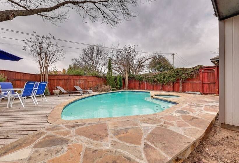 Modern Carrollton Home   Private Pool & Grill