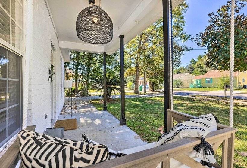 Modern & Chic Gulfport Escape: Walk To Beach!