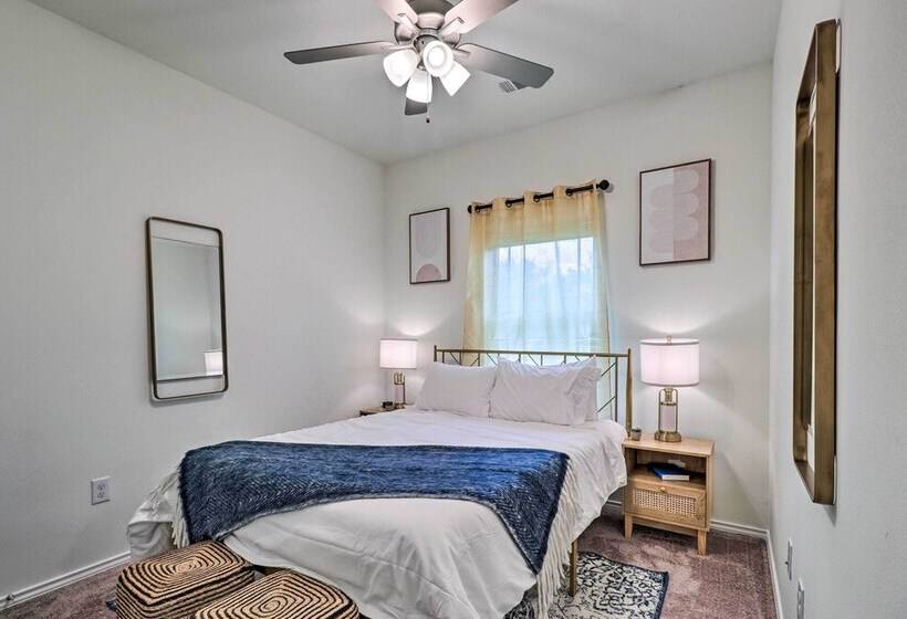 Modern Granite Shoals Retreat W/ Fire Pit!