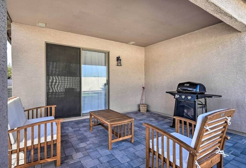 Modern Home W/ Putting Green, 2 Mi To Golfing